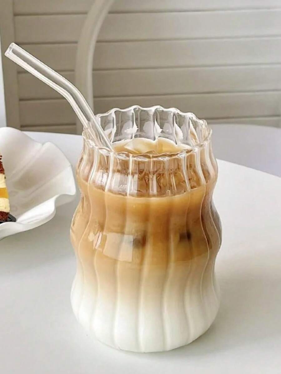 Bộ 1-2-4 chiếc cốc cà phê thủy tinh dung tích lớn, cốc thủy tinh lượn sóng sáng tạo, cốc cà phê hình đám mây có thể tái sử dụng, thích hợp cho sữa, cà phê đá, trà sữa, đồ uống nóng và lạnh, kèm ống hút thủy tinh, thích hợp cho mùa đông, mùa hè và du lịch.
