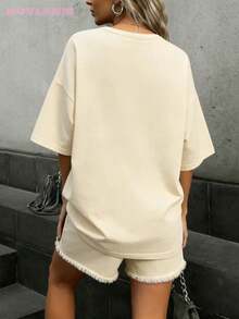 Retro "Espresso Martini Est. 1983" Social Club T-Shirt | Tops For Women, Casual Crew Neck, Summer Clothes Women, Spring Outfit, Cocktail Lover Aesthetic Tee - 杏色 - 查看 3