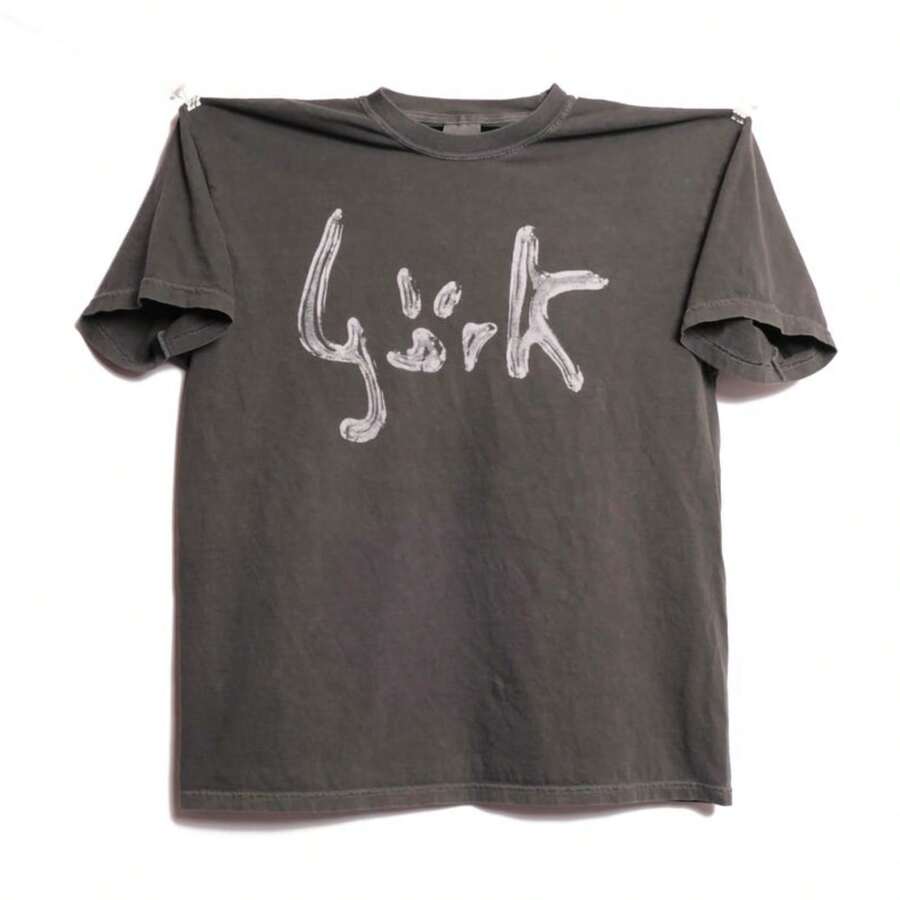 1 Piece Bjork Human Behavior Tee Icelandic Singer Songwriter Sugar Cubes Band Debut Vespertine Homogenic Tour Shirt , Women T-Shirt,Men Tshirt, Premium Unisex Casual Short-Sleeved Tees, Fans A Must-Have For Suitable For Festivals, Parties, Homewear, Daily Commutes, Back-To-School Outfits , Cotton T-Shirts , Versatile Basic Tees, S-5XL Black - màu đen - Xem 1