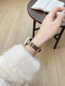 1条女士时尚优雅星形装饰真皮表带，兼容 38mm、40mm、41mm、42mm、44mm、45mm、46mm、49mm，兼容 Series Ultra、S10、9/8/7/6/5/4/3/2/1、SE，适合万圣节佩戴 - gris brown - 查看 3