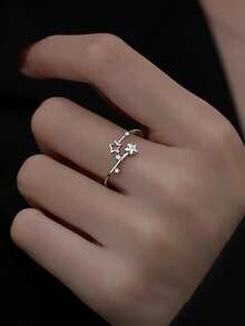 5pcs Fashionable Luxury Delicate Flower, Leaf, Butterfly Cubic Zirconia Adjustable Rings Set, Suitable For Casual, Party, Holiday Wear (No Gift Box) - Silver - View 7