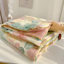 1 pièce Couette/couverture d'air conditionné à motif floral, style minimaliste moderne et mignon. Rembourrage en fibre de polyester, tissu doux et respirant, non collant. Idéal pour la chambre d'été, la maison, le dortoir, l'hôtel, la sieste. Lavage machine. - Période de floraison - Voir 9