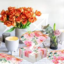 20 pièces/40 pièces/60 pièces, Serviettes en papier imprimées de fleurs et de papillons, Serviettes en papier rose à 2 épaisseurs avec bord festonné doré - Serviettes de cocktail à motifs aquarelle de roses et de pivoines avec design de papillons pour mariage, enterrement de vie de jeune fille et fête de jardin, Serviettes jetables de printemps romantique de jardin - Voir 3