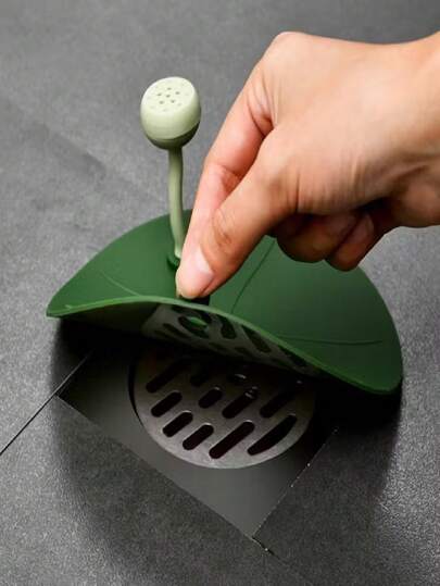 1个/2个装硅胶莲花形地漏盖，多功能地漏密封圈，浴室厨房防臭防虫防溢硅胶垫，易于安装和清洁，毛发收集地漏塞，浴缸地漏密封圈