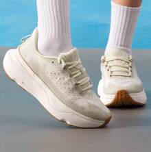 Under Armour W Infinite Pro 女款低帮轻便健身跑步鞋 - 灰綠色 - 查看 5