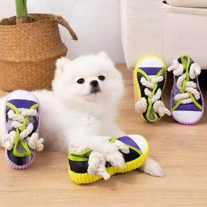 Single Sneaker-Shaped Dog Chew Toy With Knotted Rope And Squeaky Ball - Made Of Durable Oxford Fabric, Suitable For Dogs Weighing 8-25 Lbs, With A Built-In Interactive Squeaker, Perfect For Puppies/Small/Medium Dogs For Indoor And Outdoor Play. Made Of Nylon Material, Resistant To Pulling And Chewing, Standard Size Suitable For Various Small Dogs, Not Suitable For Large Dogs Or Aggressive Breeds, An Ideal Toy For Gentle Small Dogs