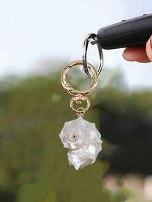 Asymmetric Natural Seashell Keychain, Exquisite Ocean Style Shell Bag Charm, Bag Accessory, Beach, Summer, Fashionable Exaggerated Women's Natural Jewelry Accessory, Bag Decoration, Car Hanging Decor, Handmade Creative DIY Necklace Earring Wind Chime Pendant Accessory, Unisex - Multicolor - View 8