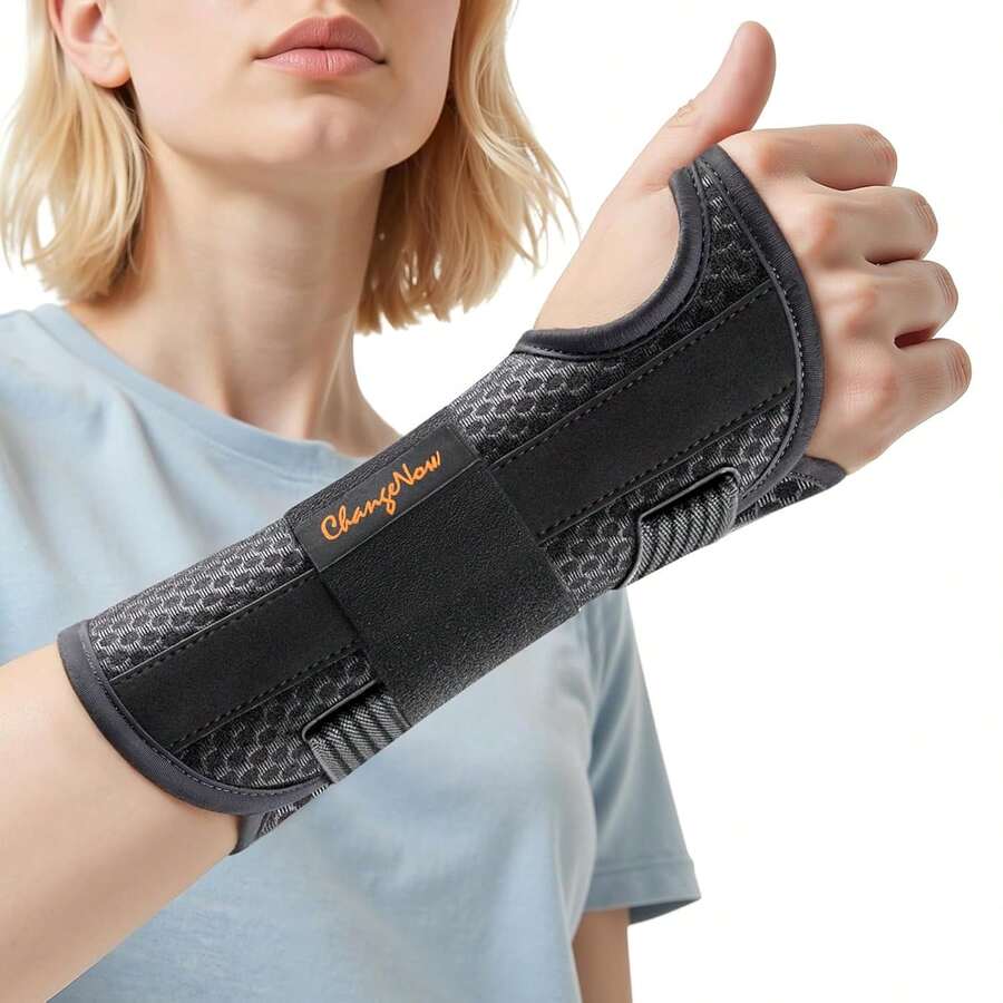 Carpal Tunnel Wrist Brace For Women&Men, [Ultra Breathable & Upgraded Support] Night Wrist Support With Metal Splints Fit Right Hand, Rigid Hand Brace For Tendonitis, Sprain, Arthritis, Pain Relief - 灰色的 - 查看 1