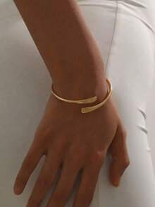 1pc Minimalist Flat Cuff Bracelet, Adjustable Open Style Women's Bangle, Suitable For Daily Wear, Gift - Gold - View 3