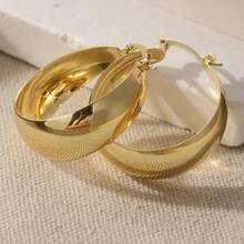 Elegant Gold-Tone Earrings, Minimalist Chic Earrings For Women, Versatile Accessory For Daily Life And Holidays - Gold - View 2