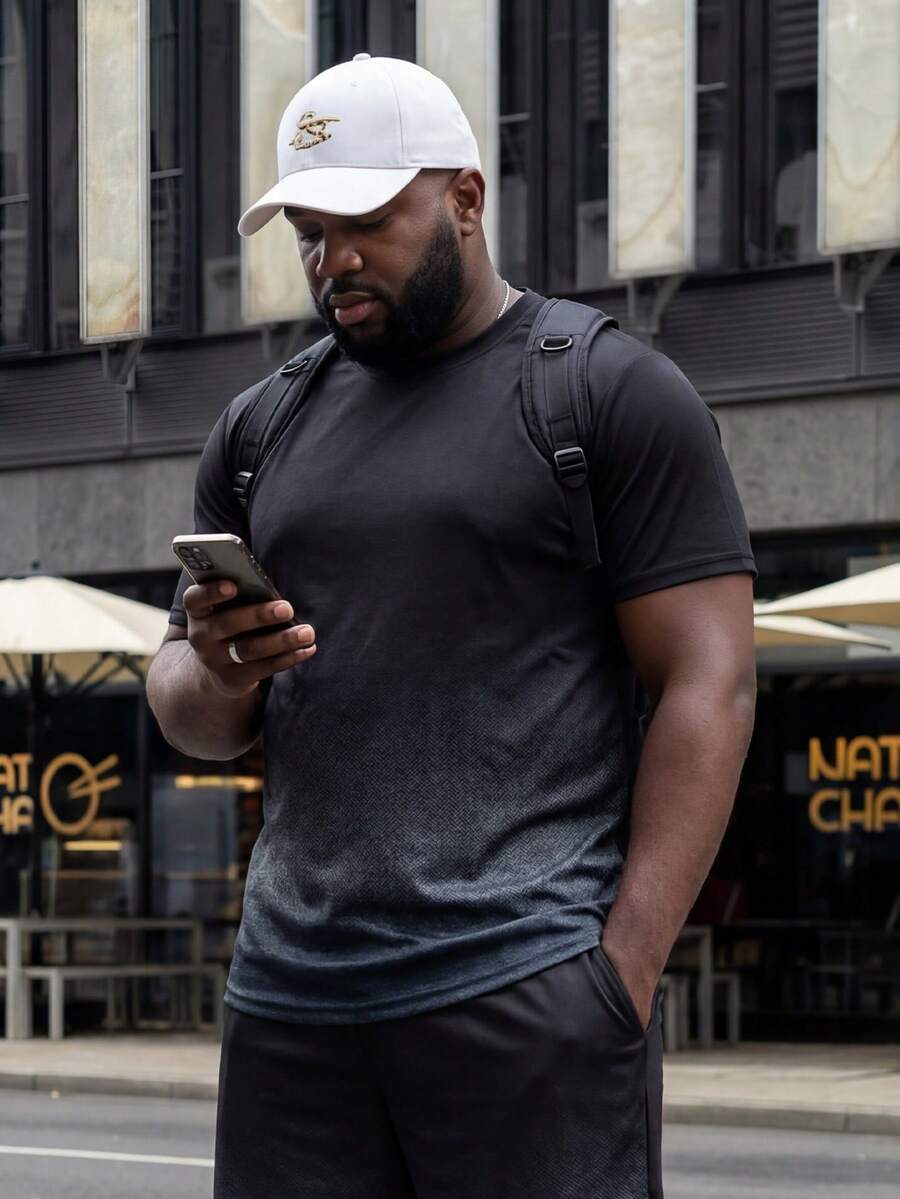 Plus Size Round Neck Short Sleeve Tee, Lightweight Icy Silk Gradient Color, Suitable For Summer - Black - View 1