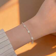 1件S925银玫瑰设计手链，优雅精致，适合日常佩戴，是送给爱人的精美礼物。 - 銀色 - 查看 5