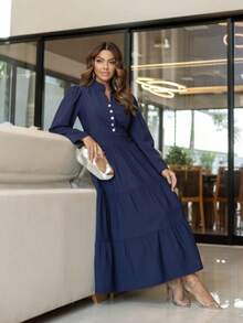 Elegant Luxury Midi Dress In Sensorial Cotton With Collar And Button Detail, Short Sleeves. - 藏蓝色 - 查看 3