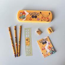 pokemon Bộ quà tặng văn phòng phẩm in hình nhân vật hoạt hình, bao gồm bút chì, sổ tay, gọt bút chì, hộp đựng bút, thước kẻ, tẩy và bút màu. Bộ quà tặng văn phòng phẩm, bộ văn phòng phẩm xuyên biên giới, quà tặng khen thưởng học sinh. - Nhiều màu - Xem 8