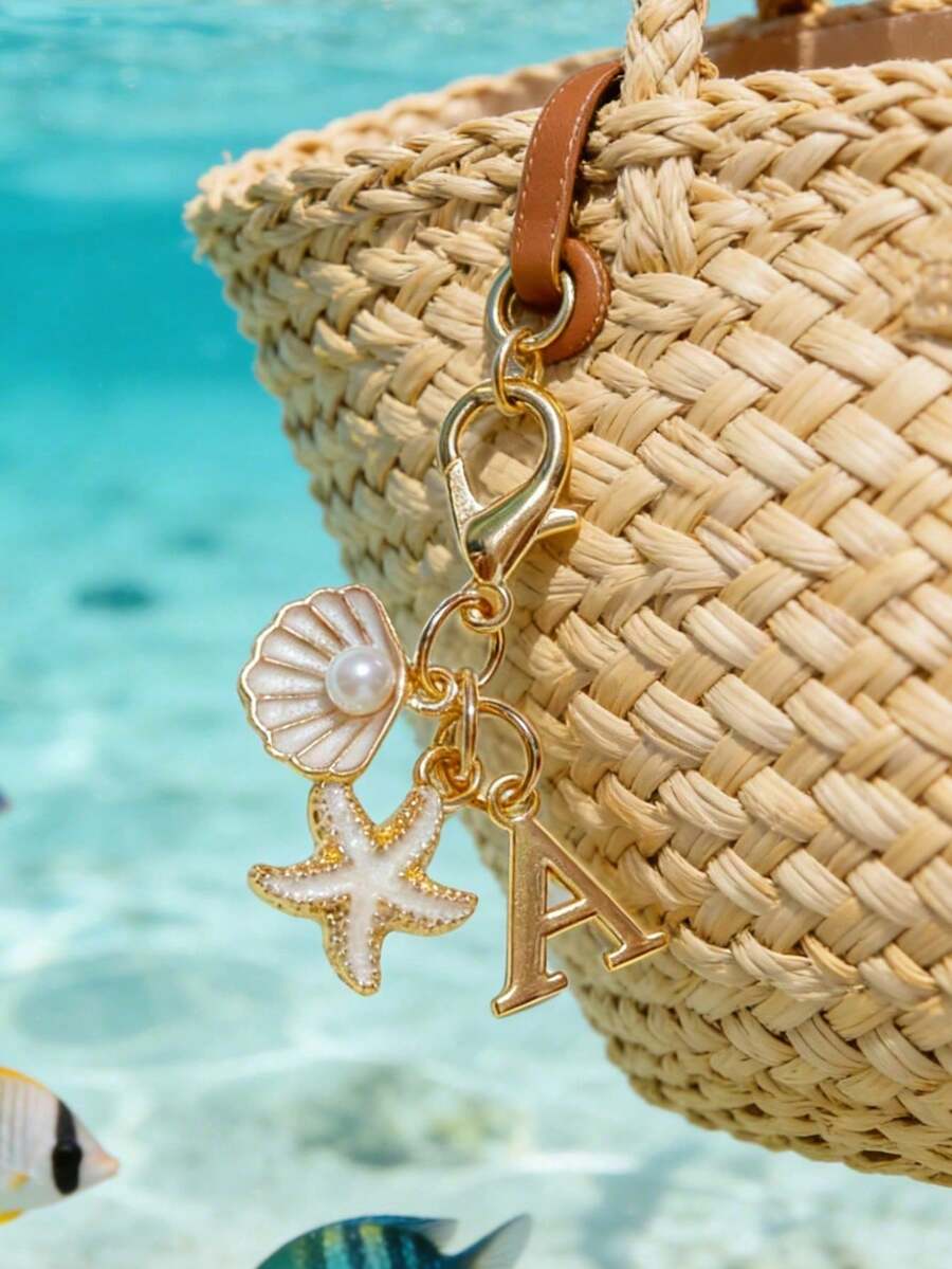 1 Bohemian-Style Golden Letter Keychain With Shell And Starfish Decorations, A-Z Letter Options-Perfect For Holiday And Beach Themes. Ideal Gift Or Decoration For Backpacks, Purses, And Handbags! A Great Gift For Friends, Classmates, And Loved Ones,Easter, Mother'S Day, Independence Day, Wedding Season, Graduation Season Gifts - View 1