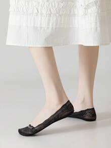 2/4/7 Pairs Women's Ultra-Thin Mesh Breathable Invisible Lace Silicone Non-Slip Boat Socks, Soft & Sweat-Absorbent - Multicolor - View 3