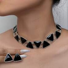 3PCS Vintage Geometric Triangle Necklace, Unique Exaggerated Luxurious Jewelry Set, Evening Dress Accessories, Earrings - 綠色 - 查看 3