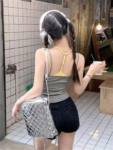 2026夏季灰黄色罗纹针织吊带背心 - 优雅纯色性感甜美休闲街头Y2K风格无袖圆领纽扣装饰修身女式吊带背心 | 适合年轻女士、温柔女性、甜美女孩、Y2K女孩和性感女孩，完美适用于情人节/妇女节/母亲节/休闲聚会/海滩度假/派对/返校季/婚礼季/音乐节等场合。 - 灰色 - 查看 8