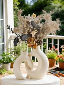 Modern Scandinavian Style White Vase With Intricate Swirl Pattern, Suitable For Home, Office Or Entryway Decor, Perfect For Dried Flowers And Greenery. An Ideal Valentine's Day Gift - High-grade Sandstone - View 4