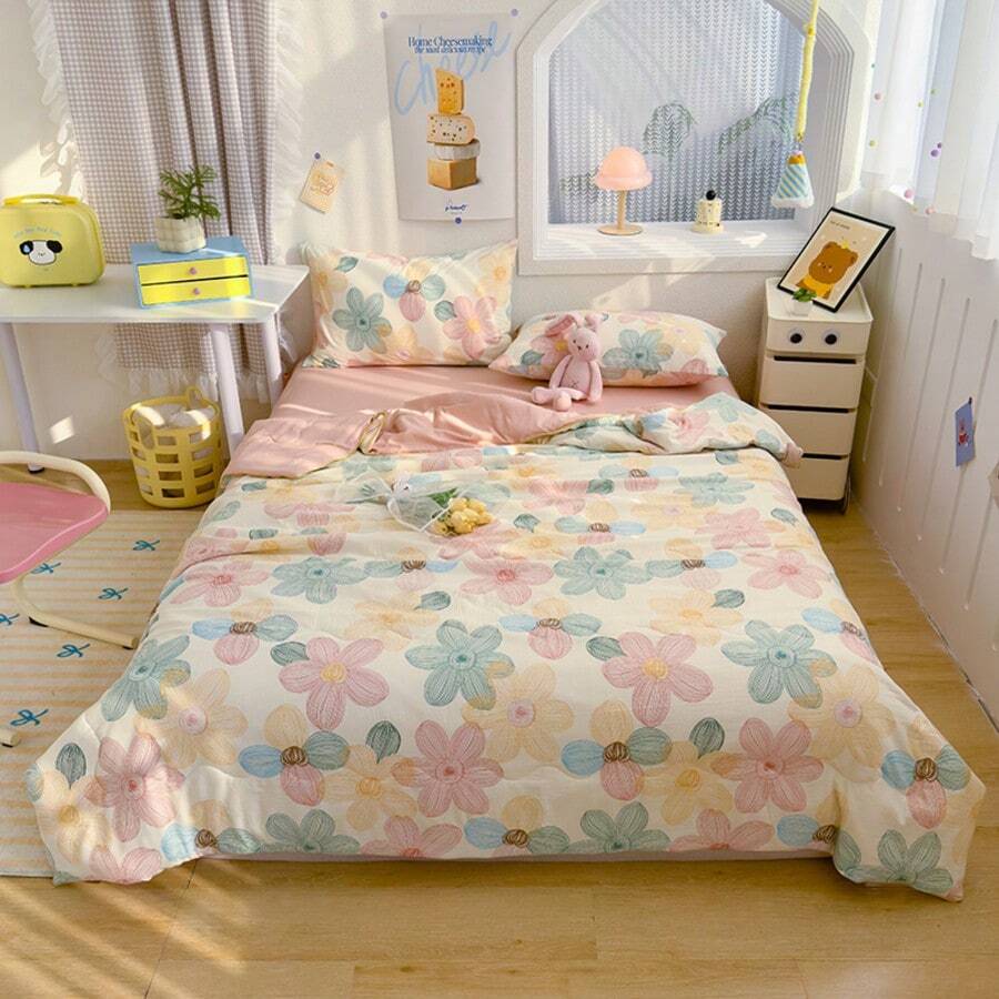 1 pièce Couette/couverture d'air conditionné à motif floral, style minimaliste moderne et mignon. Rembourrage en fibre de polyester, tissu doux et respirant, non collant. Idéal pour la chambre d'été, la maison, le dortoir, l'hôtel, la sieste. Lavage machine.