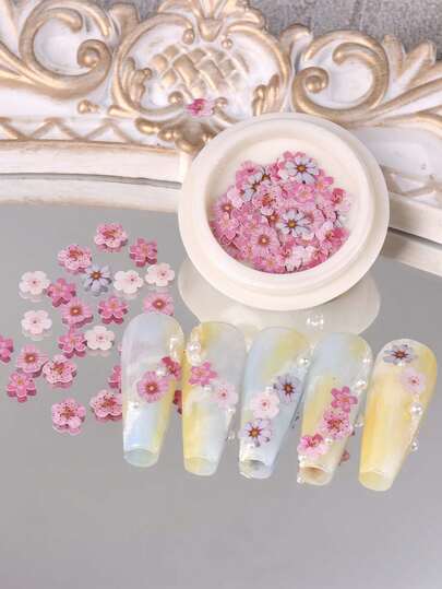 1 Box Mixed Floral Spring Nail Art Decorations, Daisy, Cherry Blossom Faux Flower Petals, Colorful Paper Nail Glitter, Plant Nail Art Decor, DIY Salon Nail Supplies For Girls