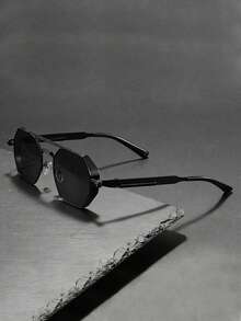 1 Pair Of Smooth Black-Framed Polygonal Fashion Glasses, Alloy Material, Anti-Ultraviolet, Retro Style, Y2K Fashion Glasses, Textured Temple Arms, Perfect For Street Photography - Bright Black - View 4