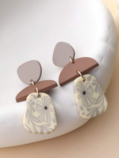 1对手工几何拼接耳环，复古设计，四季皆宜，适合聚会、度假、派对、市集、日常佩戴以及作为礼物。