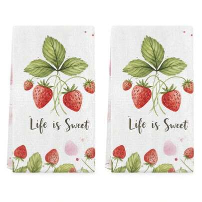 2条16x24英寸草莓图案厨房毛巾，超柔软涤纶洗碗布，适合夏季草莓蛋糕派对和宝宝一周岁生日装饰