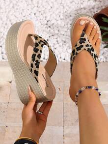 女士厚底坡跟人字拖，厚底高跟凉鞋，新款时尚夏季沙滩拖鞋 - 米色 - 查看 2