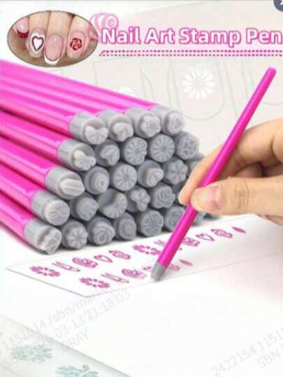 7件套硅胶美甲印花套装，包含花朵和蝴蝶图案美甲印章、多种图案印花板和点钻笔，适合女性DIY美甲，不含酒精，是返校季的理想之选。