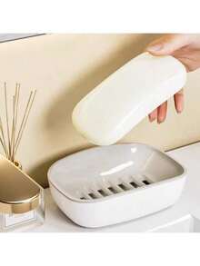 1 khay đựng xà phòng hai lớp, đa chức năng dùng trong phòng tắm, làm từ chất liệu PP, thiết kế hai lớp rỗng, đáy chống trượt, không để lại cặn xà phòng, phù hợp với 99% các loại xà phòng, có thể đặt trên bàn trang điểm hoặc bồn rửa trong phòng tắm. - Nhiều màu - Xem 3