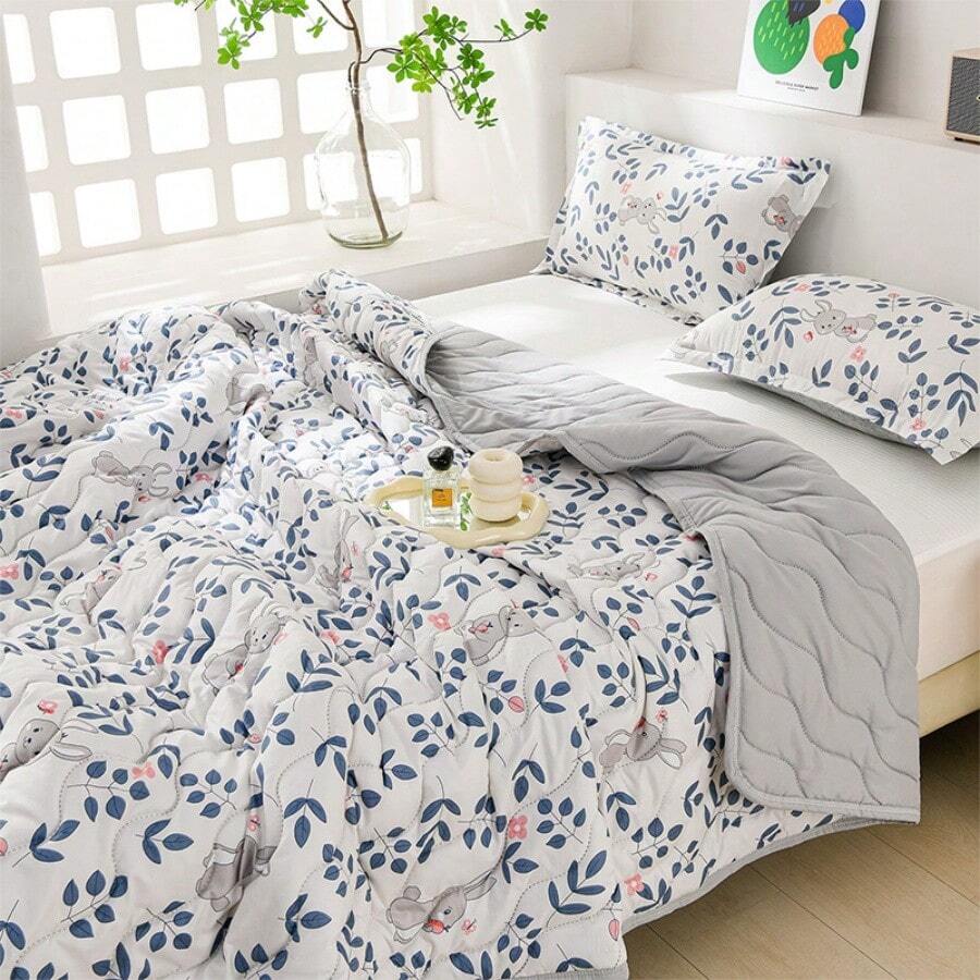 1pc Ultra Soft Cooling Comforter - Lightweight All-Season Bedding, With Stylish Plaid Pattern, 100% Polyester, Machine Washable Suitable For Twin/Queen Bed, Hotel, Camping And Home Decor, Back To School/School Season/Dorm Bedding Hotel-Grade Luxury Bedding | Modern Stitched Design | Technology Embossed - Blue - View 1