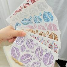 1片3D红色水钻自粘面部宝石，多色水钻唇部、发饰，节日亲吻贴纸，面部宝石，适用于化妆、眼部、头发、身体、嘉年华装饰 - 彩色 - 查看 3