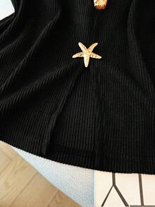 PARARAL 大尺碼女款 V 領休閒 T 恤，飾有金屬裝飾，舒適百搭，適合春夏，適用於辦公穿著與日常優雅黑色 - 黑色 - 查看 10