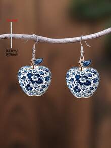 一对2D平面蓝白瓷苹果造型亚克力耳坠，优雅简约风格，适合女性日常及节日佩戴。 - 淺藍色 - 查看 1