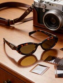 Prada Black Frame Women's Sunglasses, UV Protection, Summer Beach Style - Black - View 9