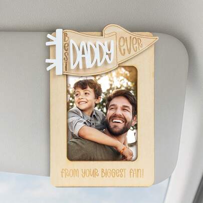 孩子们送给爸爸的父亲节礼物，“最佳爸爸”的象征，定制父亲节礼物，个性化爸爸礼物，送给爸爸的自制礼物