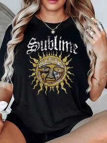 Sol radiante con destellos dorados que simbolizan energía positiva y libertad interior rodeando un espacio místico que inspira fuerza espiritual y conexión con la luz camiseta de mujer casual cómoda para uso diario 220g - Negro - Ver 8