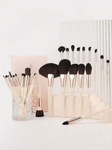 docolor 30 piezas Juego de brochas de maquillaje esenciales, que incluye 12 brochas para el rostro y 18 brochas para los ojos, con una guía detallada de uso profesional de las brochas de maquillaje, brocha para polvos, brocha para base, brocha para corrector, brocha para contorno y brocha para sombras de ojos - Champán - Ver 9