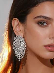 一对欧美经典百搭新款奢华全镶水晶耳环，时尚优雅高端锆石耳钉，新娘首饰 - 彩色 - 查看 2