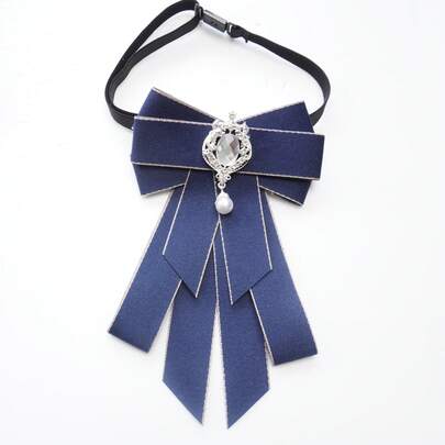 1件涤纶拼接领结，四季皆宜