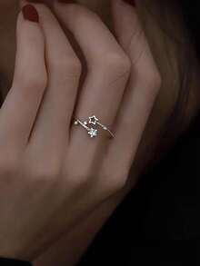 5pcs Fashionable Luxury Delicate Flower, Leaf, Butterfly Cubic Zirconia Adjustable Rings Set, Suitable For Casual, Party, Holiday Wear (No Gift Box) - Silver - View 8