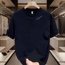 Nuevas camisetas populares de moda europea, marca de lujo ligero, camiseta de hombre de manga corta, juvenil, sencilla, estampada, de algodón puro, cuello redondo, corte holgado, media manga. - [Firma con letra asimétrica en el cuello] Negro - Ver 9