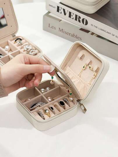 1个镜面首饰盒，便携式旅行拉链首饰盒，简约旅行居家首饰盒，时尚个性化皮革迷你首饰盒，耳环、项链、戒指收纳盒，防尘小首饰收纳盒，女士首饰配件收纳盒及梳妆台收纳盒，完美收纳戒指、吊坠、耳环、领带、手镯，送给女友、母亲节、情人节、圣诞节、新年、男士、女士的最佳礼物