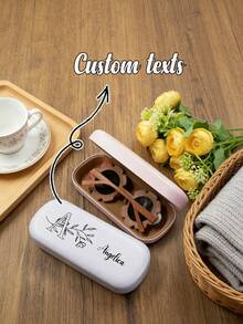 Hộp đựng kính có thể tùy chỉnh tên, Hộp đựng kính cứng in ảnh cá nhân, Hộp đựng kính thời trang cá nhân hóa, Hộp đựng kính, Hộp đựng kính cứng in ảnh đôi có thể tùy chỉnh, Hộp đựng kính, Thiết kế tối giản, Di động, Quà tặng sinh nhật, Quà tặng ngày Valentine, Quà kỷ niệm, Đa chức năng, Thời trang, Du lịch, Ngày của Mẹ, Quà tặng cặp đôi - Nhiều màu - Xem 1