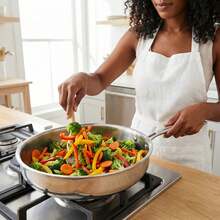 1 pieza Sartén antiadherente de acero inoxidable de 3 capas, apta para todo tipo de cocinas, calentamiento rápido y uniforme, sartén para panqueques, compatible con cocina de inducción, utensilios de cocina, wok, apta para lavavajillas, sartén antiadherente, sartén pequeña, sartén antiadherente con tapa, olla de cocina, sartén con panal, utensilios de cocina modernos, sartén de moda, sartén de alta calidad, utensilios de cocina duraderos, menaje de cocina multifuncional, sartén antiadherente, uso profesional de chef, cocina diaria, hogar y vida, cocina y comedor, utensilios y piezas de cocina - Ver 7