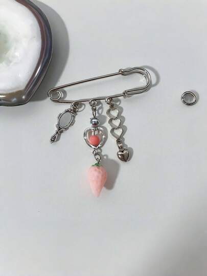 1pc Strawberry Charm Safety Pin Keychain Set, Includes Heart Star Guitar Pendant, Suitable For Women's Bags, Wallets, Backpacks Decoration, Y2K Style Cute Alloy Keychain, Phone Charm, Gift