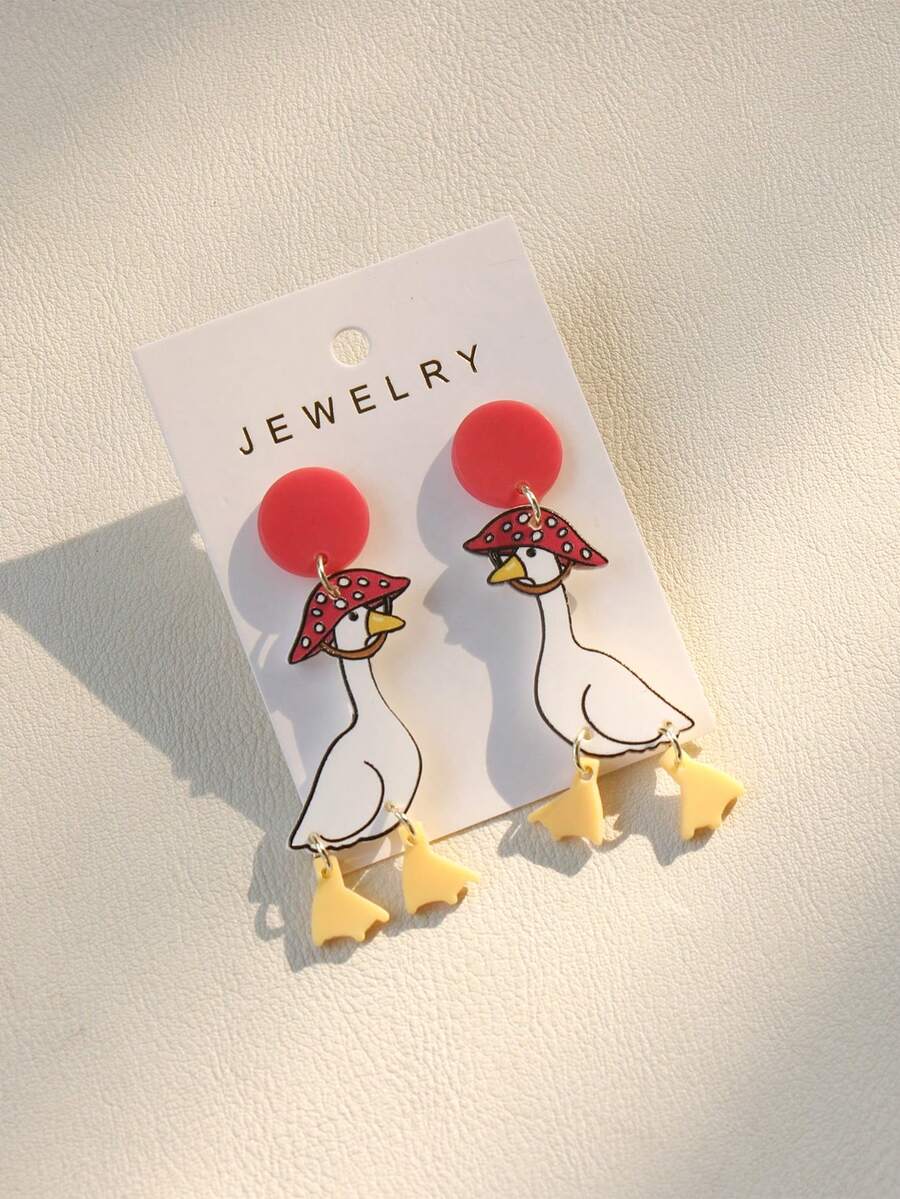 一对Y2K风格可爱亚克力鸭子戴红色蘑菇帽吊坠耳环，音乐节派对礼物 - 白色 - 查看 1