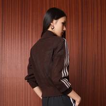 Adidas Originals 女士原创钩针编织火鸟运动上衣休闲针织网眼镂空运动开衫，轻便春季外套 KE0202 - 咖色 - 查看 4