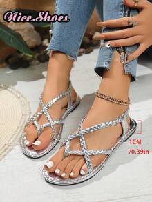 Dép đế bằng dệt màu đen, nâu, trắng mới cho nữ, Dép quai hậu, Dép hở ngón màu trơn chống trượt, Dép đi trong nhà và ngoài trời, Dép đế bằng thời trang mặc hàng ngày, Giày đi biển, Dép đế bằng quai chéo phong cách Bohemian, Dép xỏ ngón đế bằng, Dép quai đan quai mảnh kết hợp, Dép đế bằng buộc chéo La Mã nhẹ thoải mái cho ngày lễ, Dép đi trong nhà, Dép xỏ ngón mũi rỗng, Giày đế cao cổ La Mã, Dép vàng, Dép đen, Giày đi biển - Bạc - Xem 3